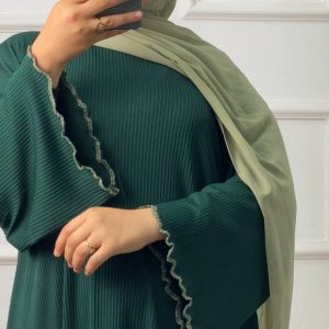 photo 6026132858147556516 y